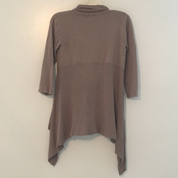 Cardigan - Picture 3 of 4